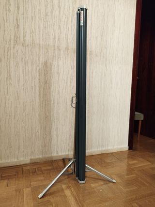 Pantalla enrollable de proyección