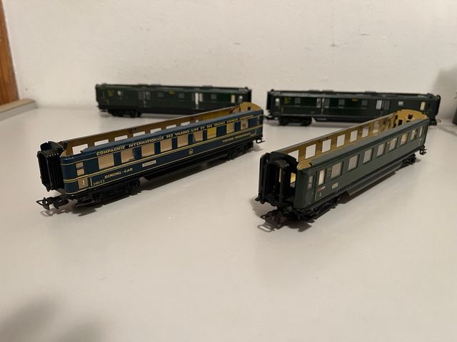 Lote 4 vagones Märklín H0 sin techo.