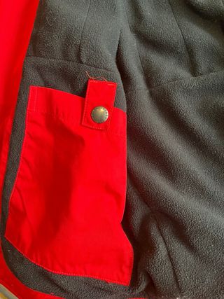 cazadora polo roja