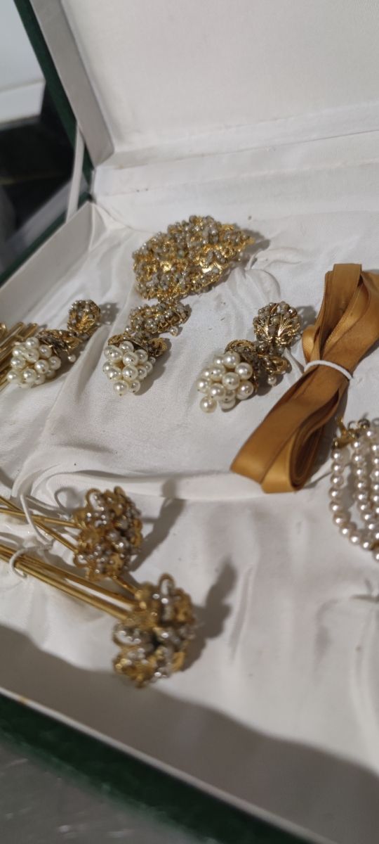 Aderezo racimo adulta.