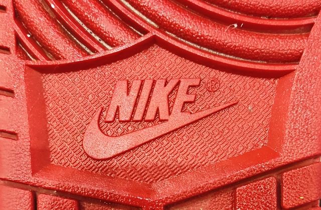 Nike Air Jordan 1 mid retro Chicago 42.5