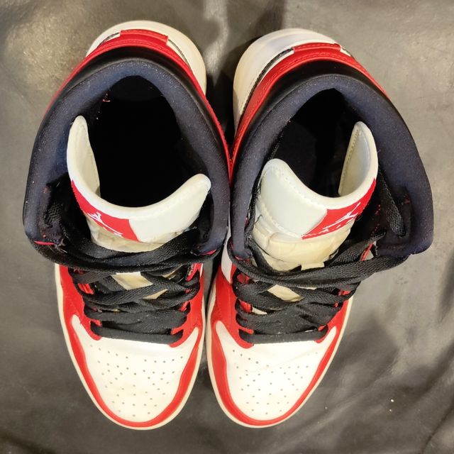 Nike Air Jordan 1 mid retro Chicago 42.5