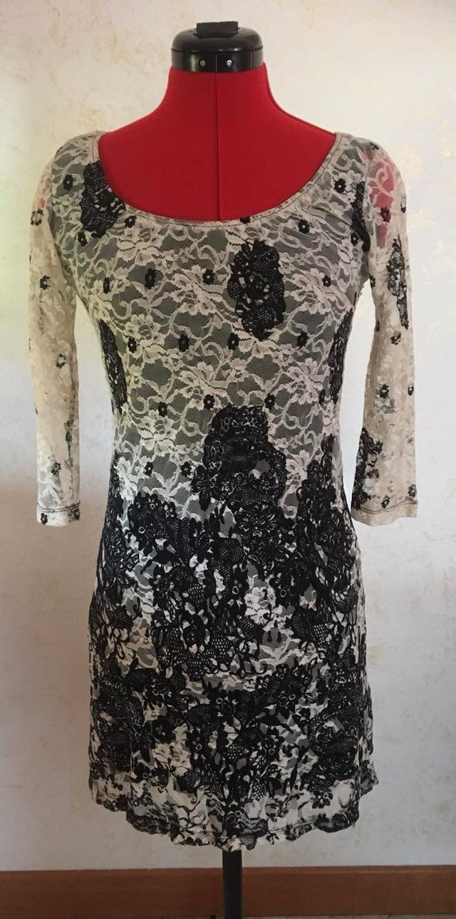 ABITO IN PIZZO MOTIVI ORIGINALE