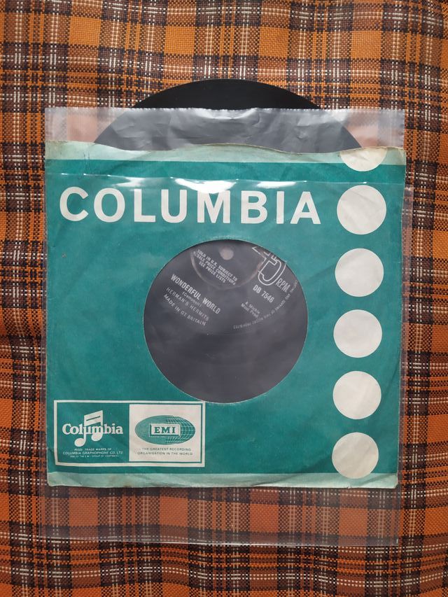 2 singles de Herman's Hermit, 1965 y 1968.