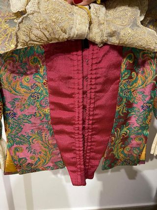 Traje de fallera de niña