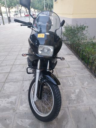 BMW F 650 año 1999.