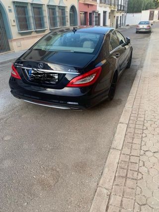 Mercedes-Benz Clase CLS 500 v8 2012