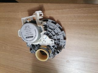 Distribuidor/desviador de agua lavavajil