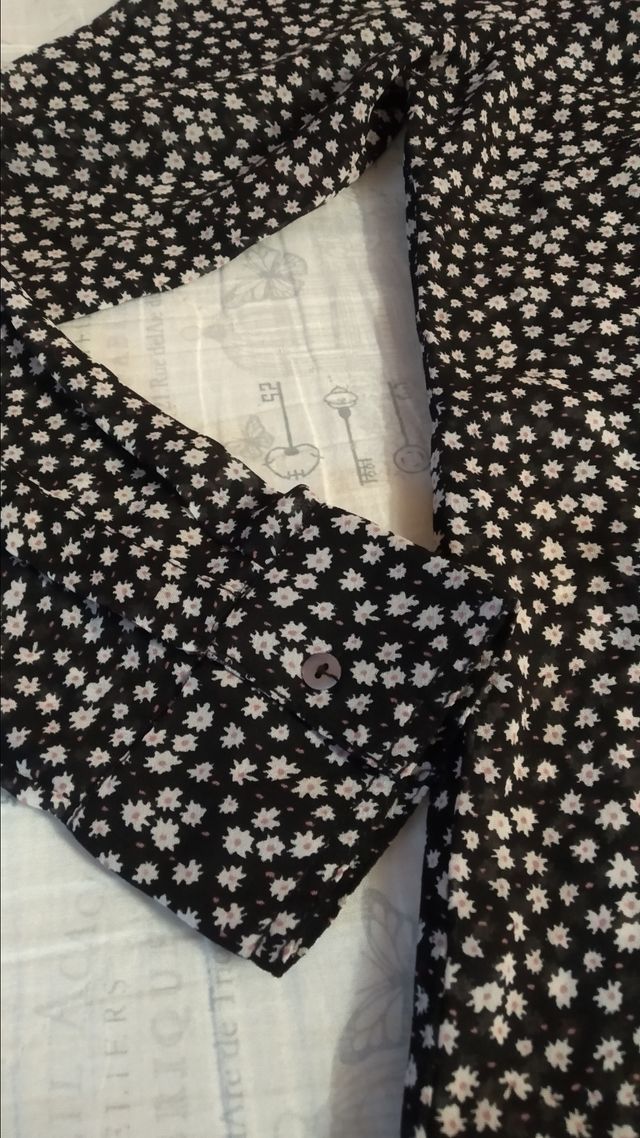Camisa de flores