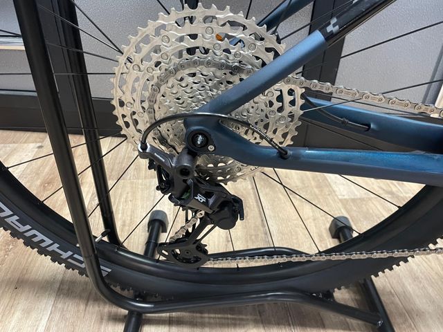 CUBE REACTION C:62 RACE M