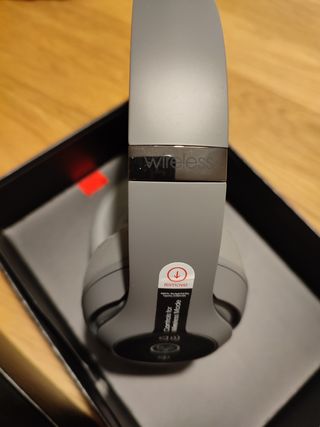 Auriculares cerrados Beats Studio3 Wireless nuevos