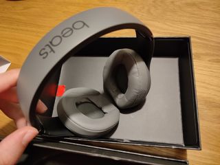 Auriculares cerrados Beats Studio3 Wireless nuevos