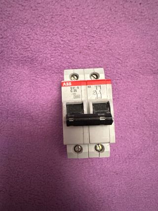 Interruptor diferencial y magnetotermico