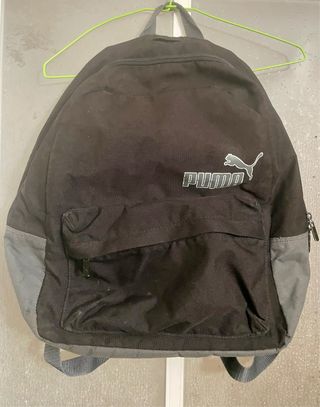 mochila puma original en buen estado