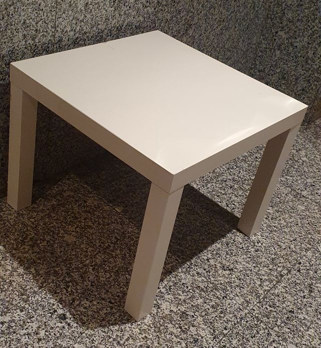 Mesita lack ikea • Mesa de centro