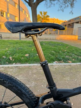 MEGAMO TRACK AXS RACE 29’ TALLA S