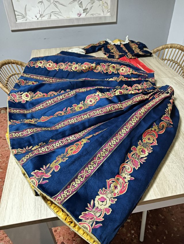 Vestidito de fallerita azul osc 6- 7 años