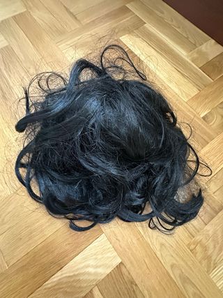 Disfraz accesorios cavernícola y peluca