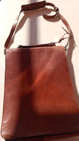 Bolso cuero vintage
