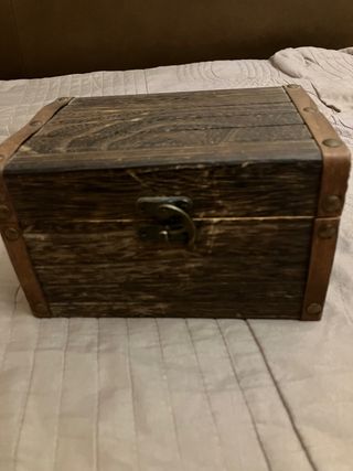 caja de madera