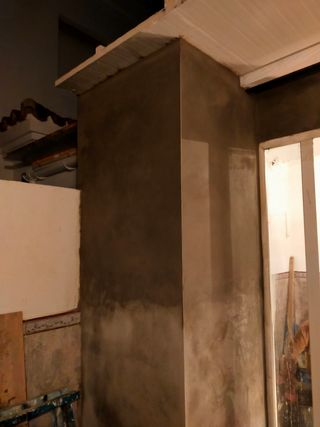 Trabajos de albañilería y pintura