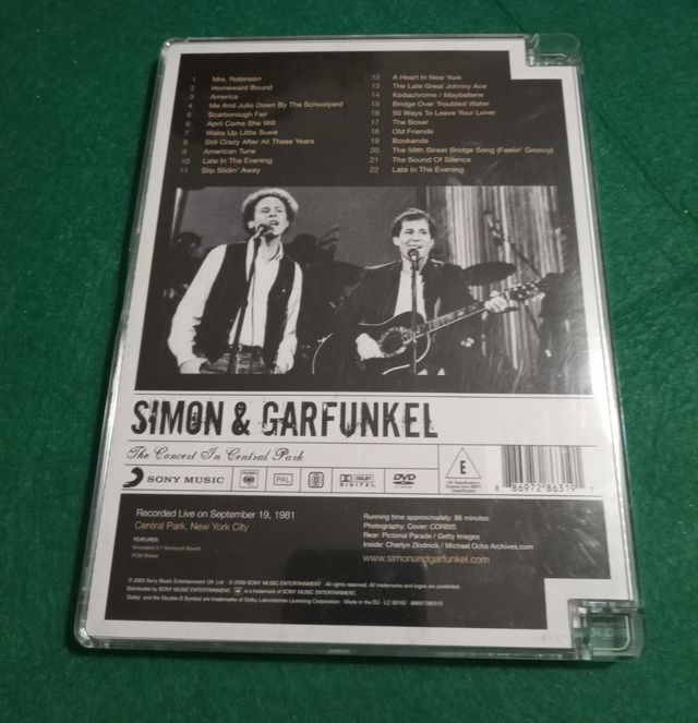 Simon & Garfunkel On Stage Central Park