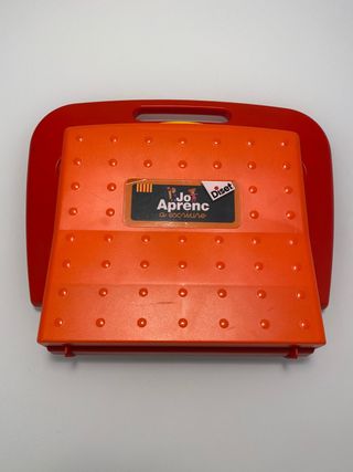 Maletín “Jo aprenc a escriure”. DISET