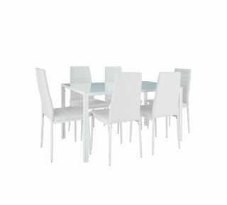 Mesa con sillas nuevas