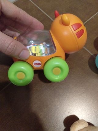 Variedad juguetes bebe