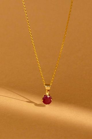COLGANTE ORO AMARILLO Y RUBÍ