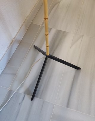 Lámpara de pie