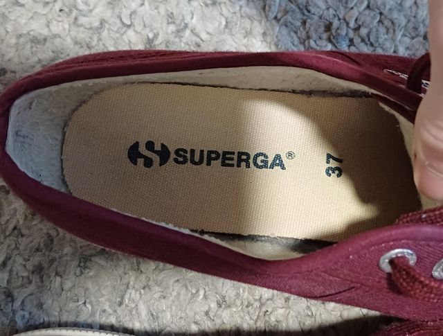 Superga 37