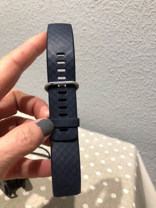 Cargador original fitbit charge 4
