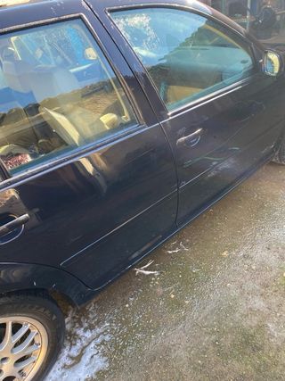 Volkswagen Golf 2003