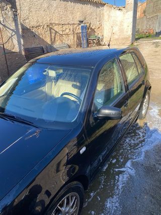 Volkswagen Golf 2003