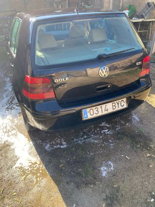 Volkswagen Golf 2003