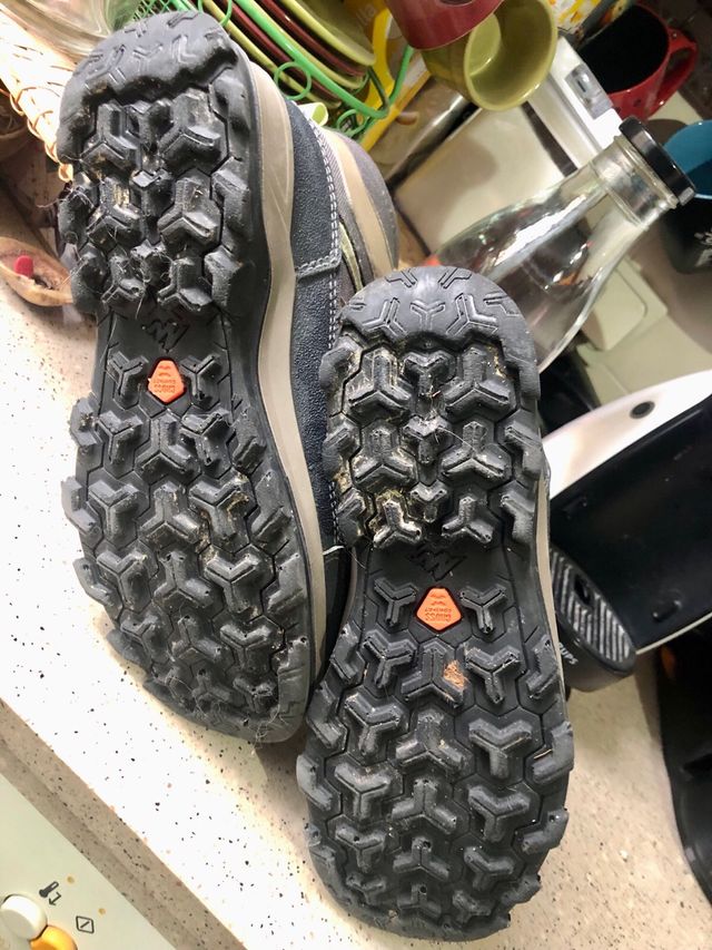 Botas de montaña niño