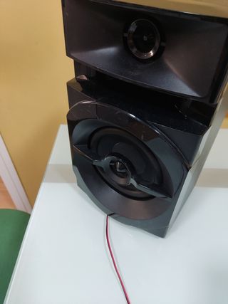 Vendo Minicadena Panasonic . Zona La Roca.