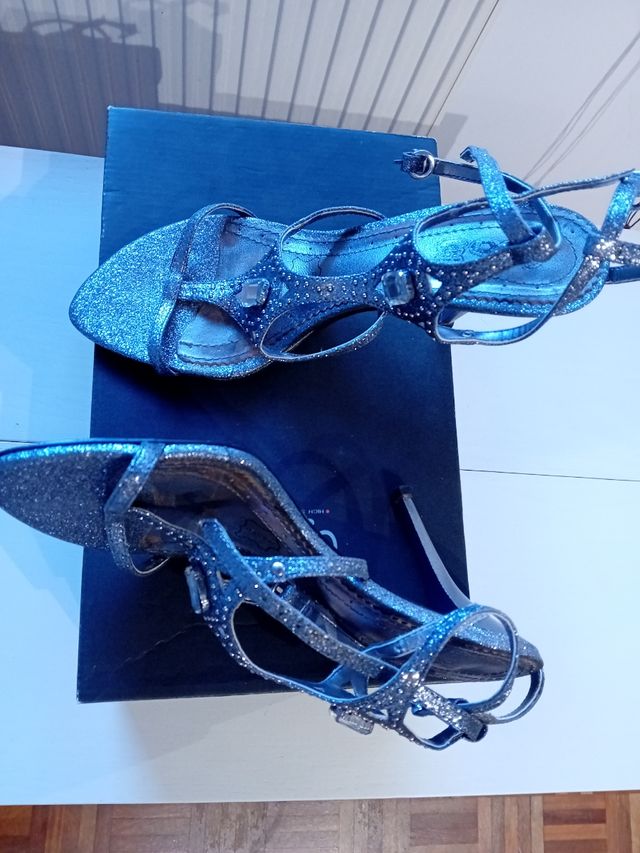 Sandalias solo u uso