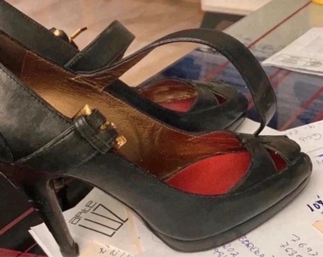 zapato tacon roberto cavalli talla 37