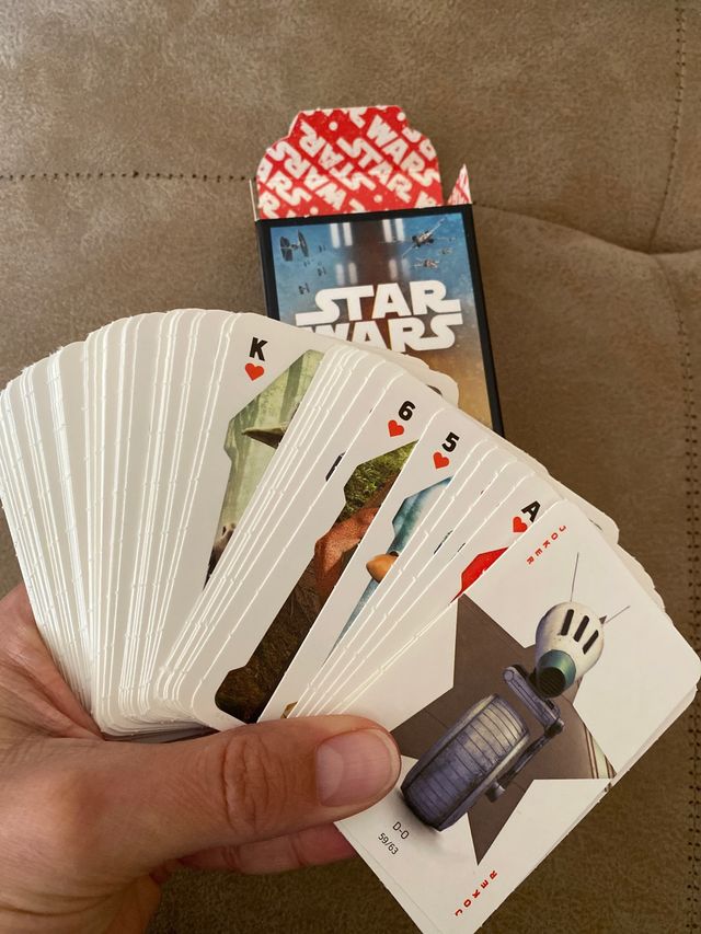 Juego de cartas Star Wars Carrefour con caja