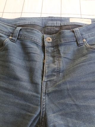 Pantalón vaquero hombre