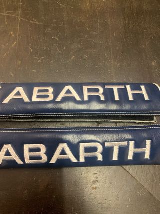 Pack cubrecinturones polipiel Abarth