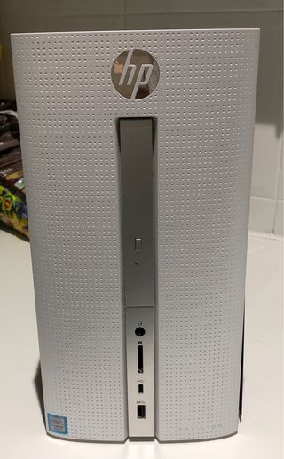HP Pavilion Desktop PC 570p001ns  regalo router 