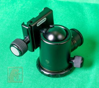 Rótula Benro para trípode