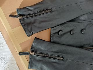 Cazadora cuero de Zara (piel auténtica)