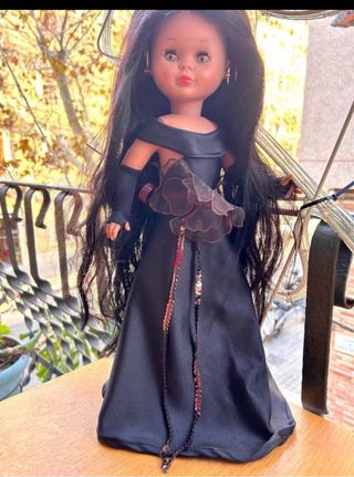 lote de 2 Vestido Nancy rosas y plumas y negro