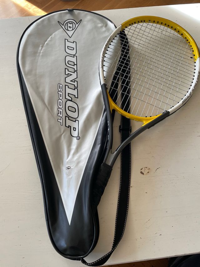 Raqueta de tenis + Funda Dunlop