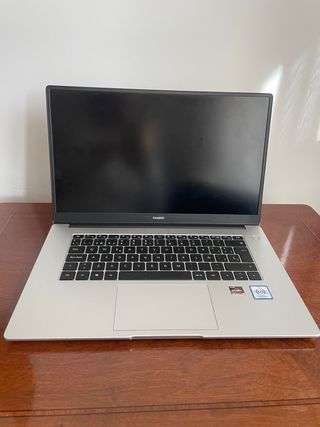 SE VENDE PORTÁTIL HUAWEI MATEBOOK