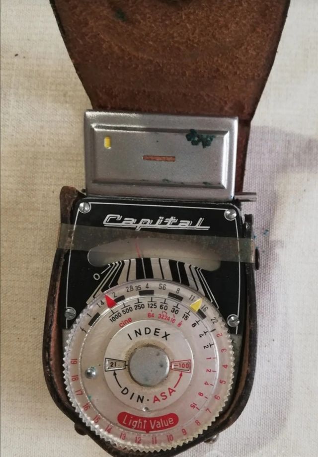 Macchina fotografica antica